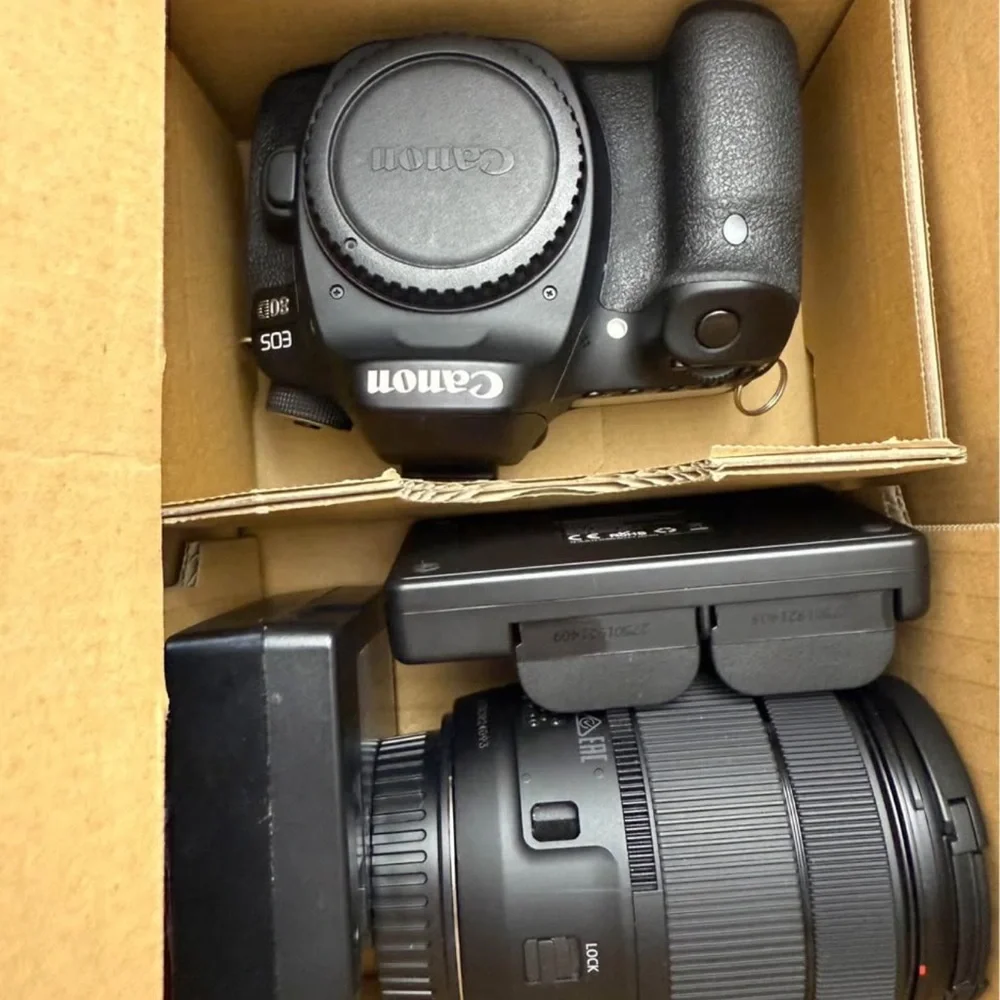 Canon EOS 80D Black Digital Camera with Lens